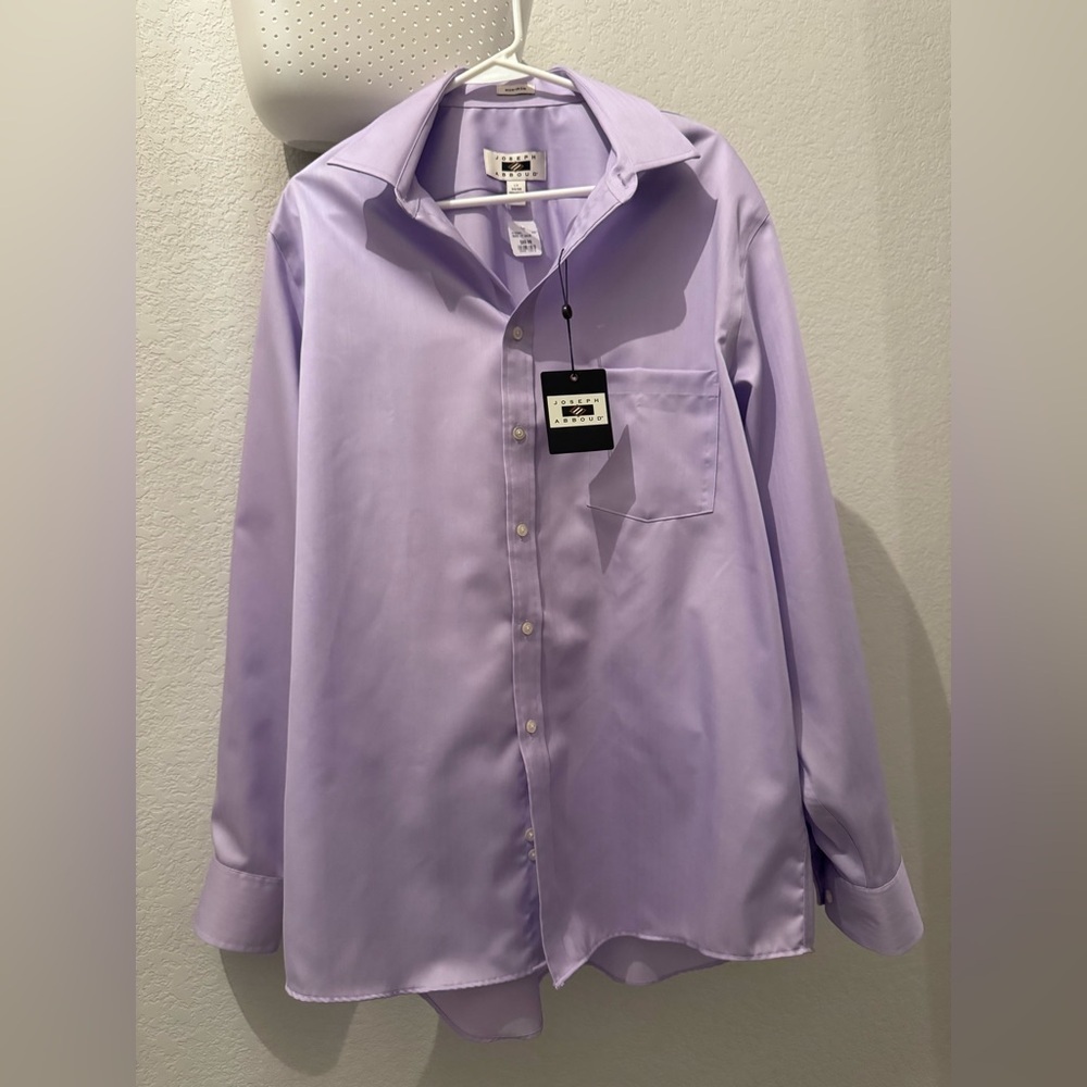 NWT - Joseph Abboud Men’s Purple Button Up Shirt Non-Iron